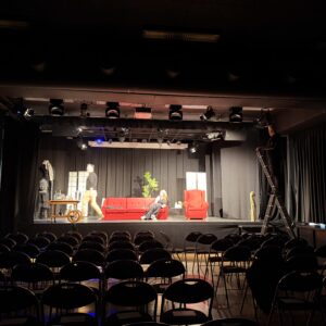 IMG_8105 Nezapomenutelný večer v Mníšku: Jak Blbec navštívil vyprodaný Pavilon
